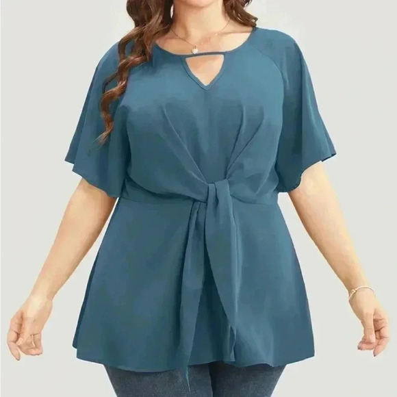NWT!Keyhole Knotted Front Ruffle Sleeve Blouse Size 10or medium - Picture 4 of 6